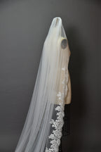 Wholesale Floral Lace Cathedral Bridal Veil – Sheer Tulle t024