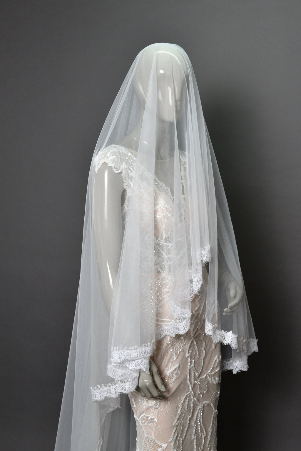 Lace Veil - Enhance Your Bridal Beauty T267