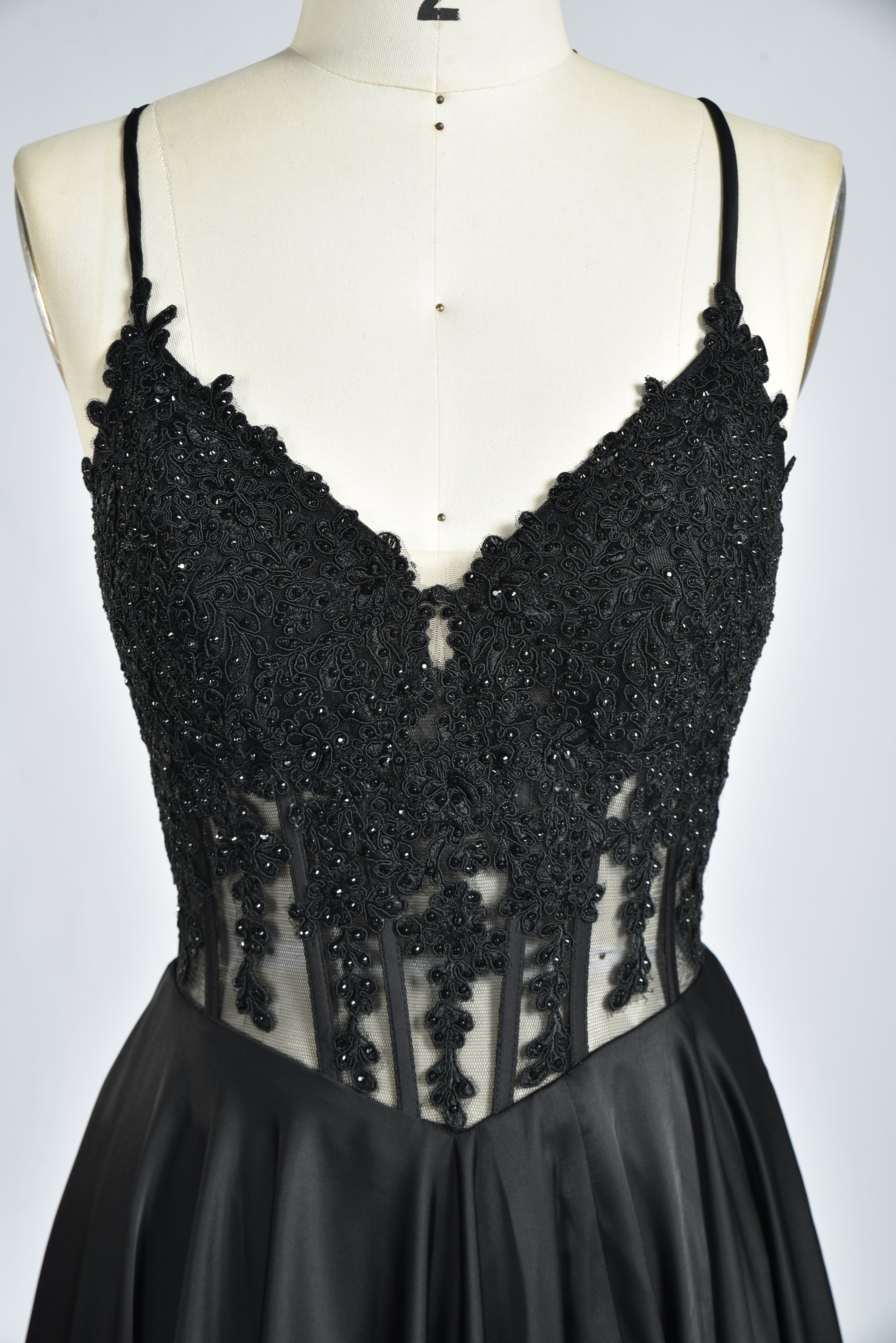 Wholesale Black Lace Spaghetti Strap Prom Dress 32875c