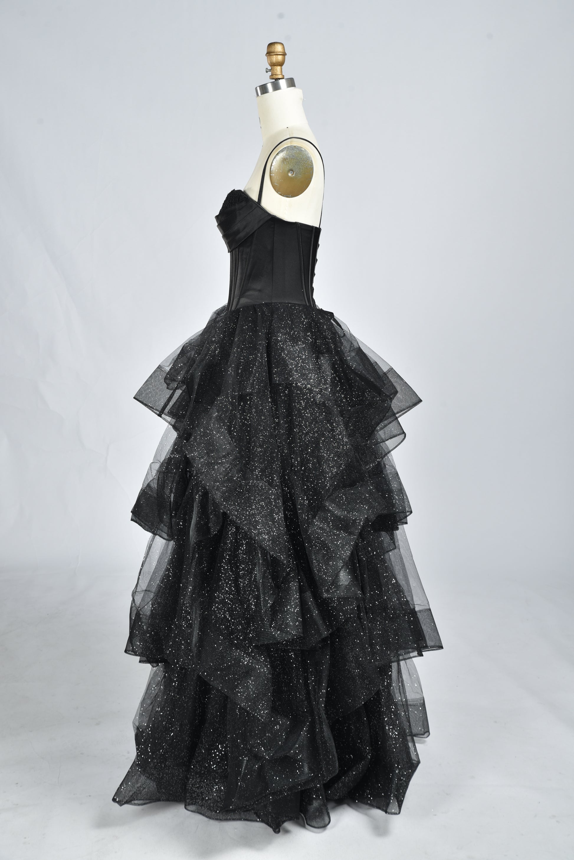 Wholesale Black Sequin Ruffled Spaghetti-Strap Evening Gown 33337