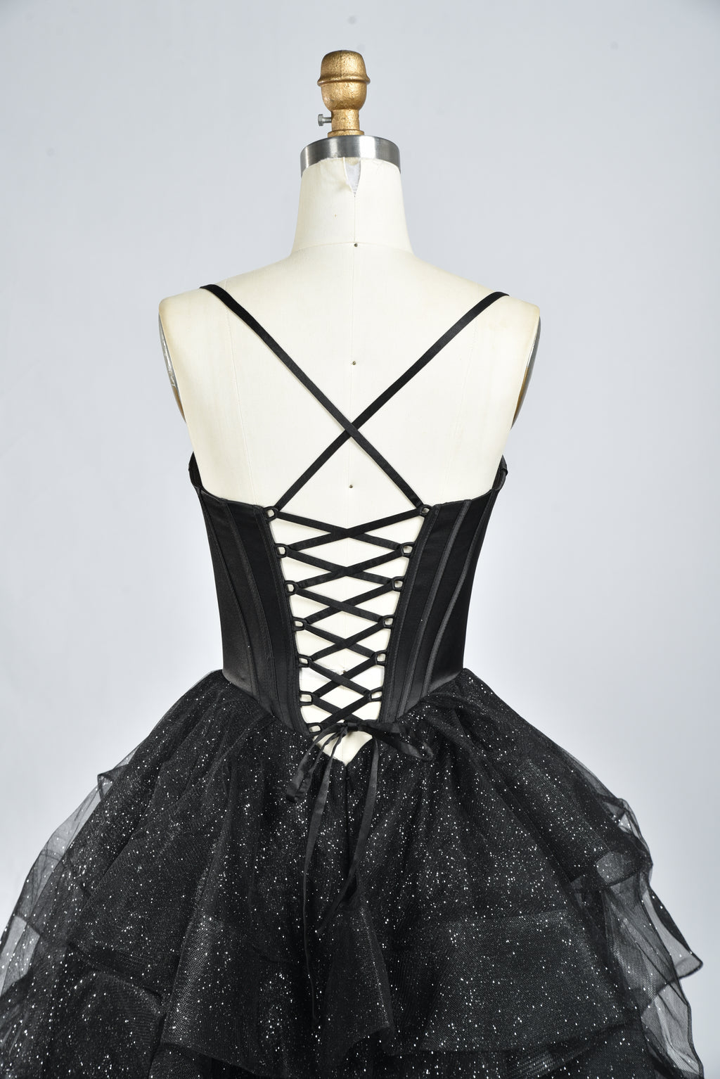 Wholesale Black Sequin Ruffled Spaghetti-Strap Evening Gown 33337