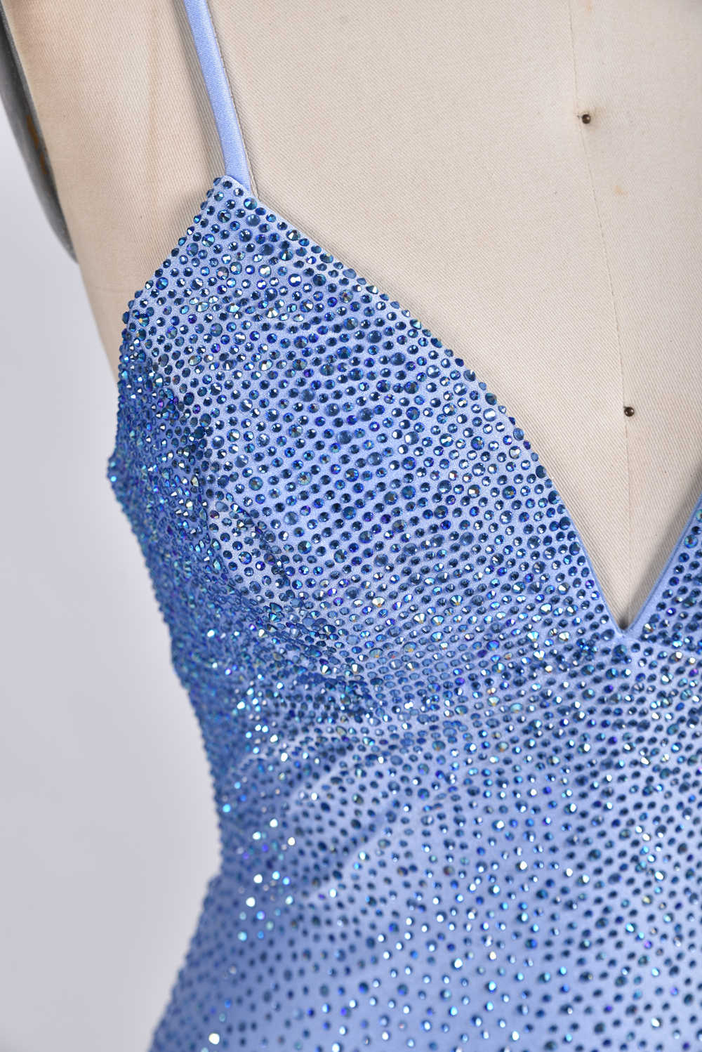 Wholesale Dazzling Prom Short Dress with Heat-Set Rhinestones 32858B